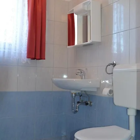 Apartmaji Srnca *